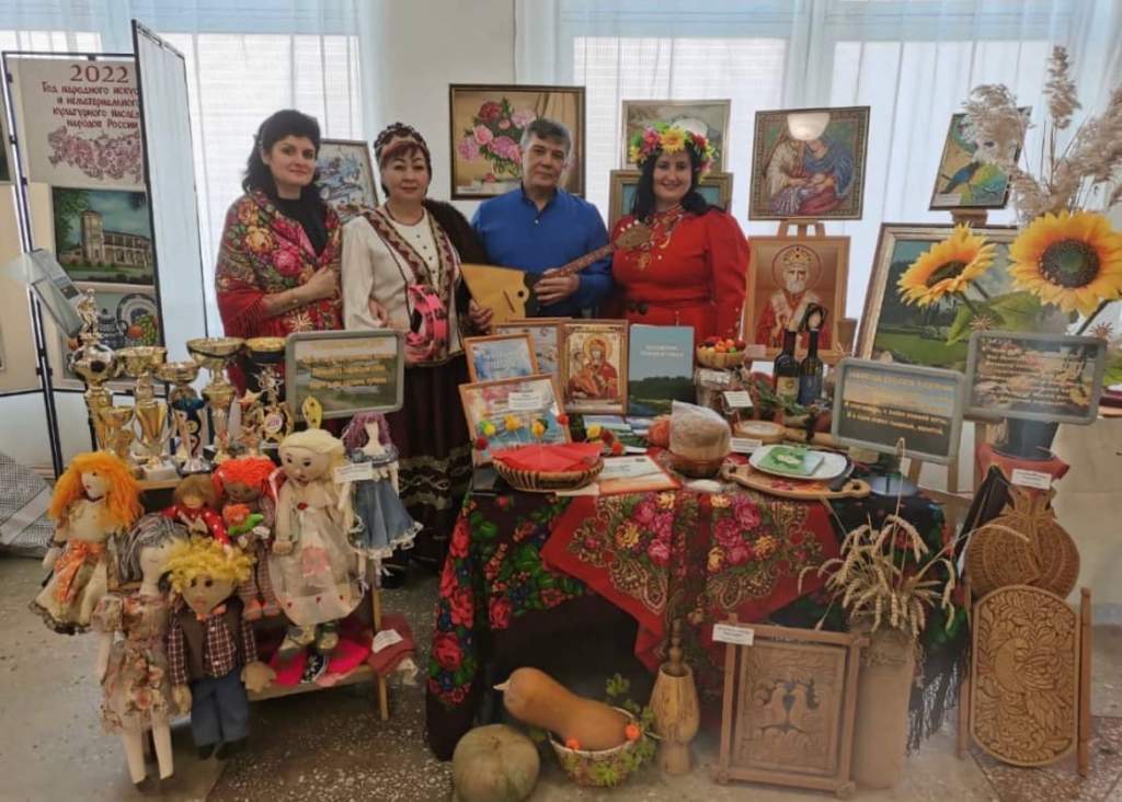 Год культурного наследия народов России открыли в Азовском районе