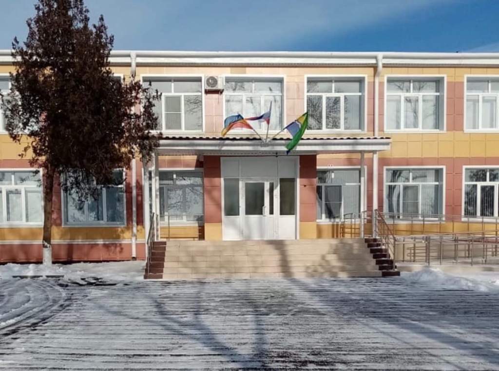Отрадовская школа открылась после капитального ремонта
