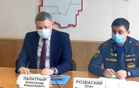 Глава администрации Азовского района  Александр Палатный доложил о готовности к паводку