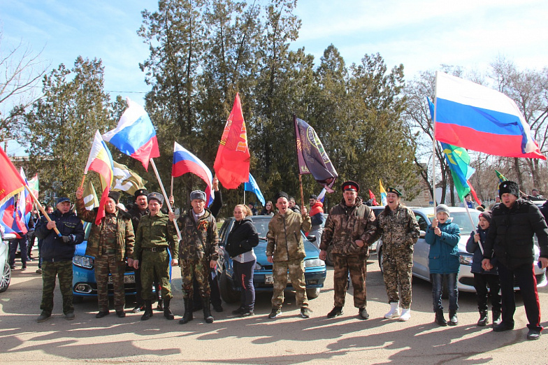 Межрегиональный автопробег «Крымская весна» собрал более 100 участников на Дону
