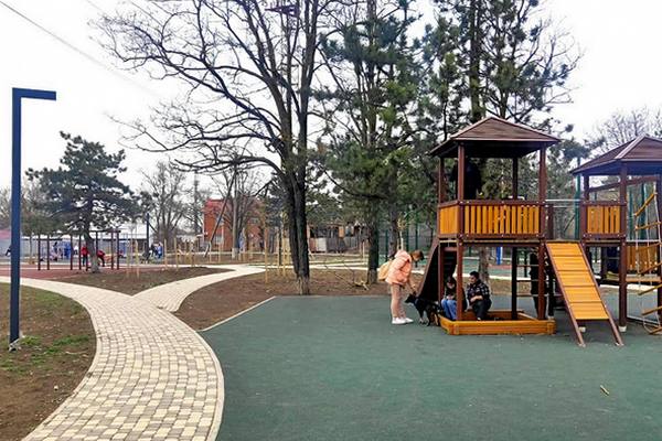 В Азовском районе два парка могут стать примером качественного благоустройства