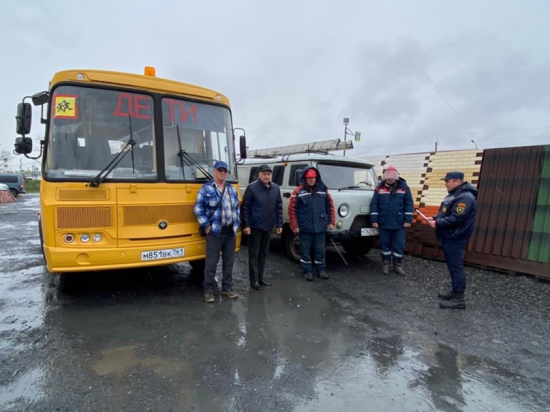 Спасатели Азовского района проверили готовность сил и средств весеннему половодью