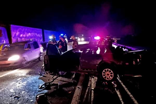 В жёсткой аварии на выезде из Азова погиб молодой пассажир
