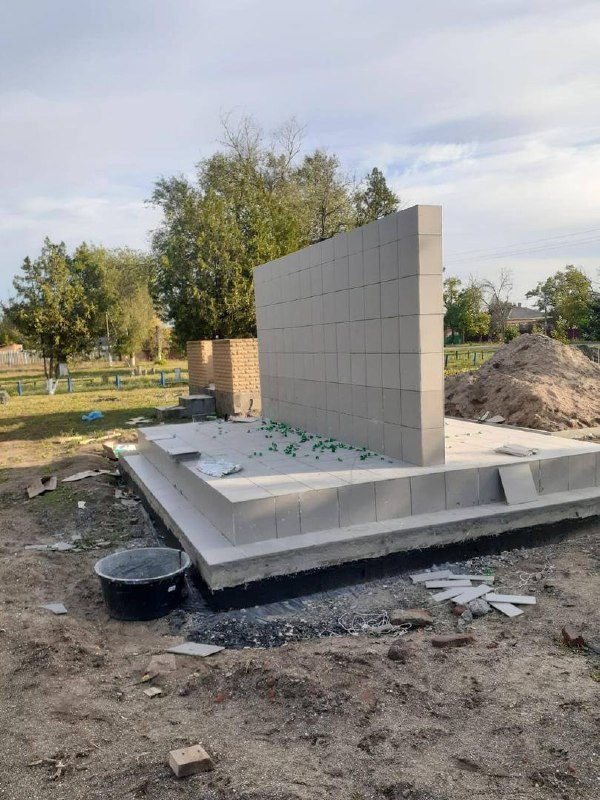 В селе Круглом проводится капитальный ремонт памятника погибшим воинам Великой Отечественной войны