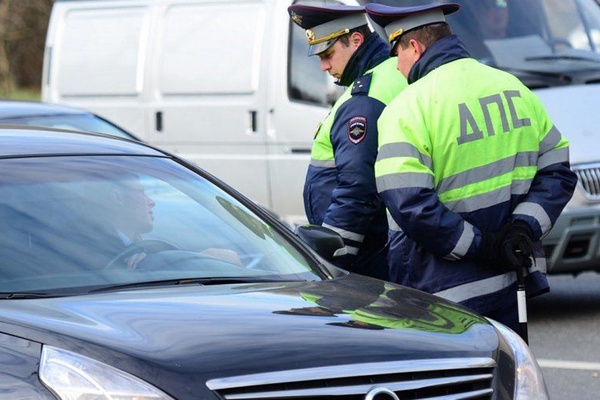 В Азове полицейские поймали четырёх пьяных водителей