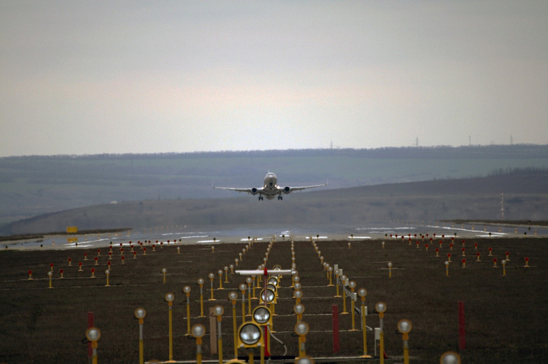 Росавиация продлила запрет на полеты в Платов до 21 ноября