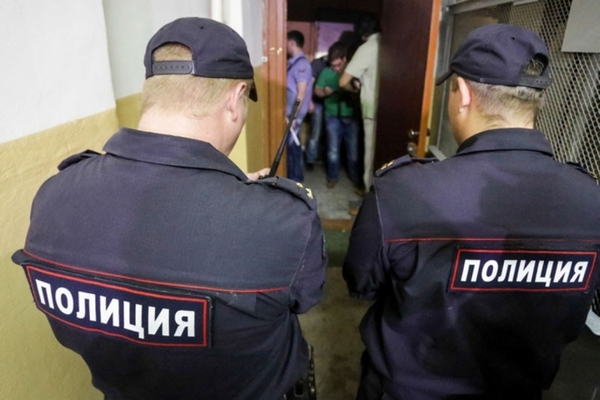 В Азове полицейские не нашли девушку, разбудившую соседей жуткими криками