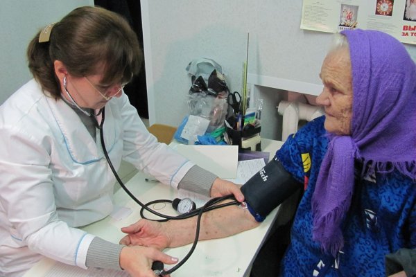 По 1 миллиону рублей получат врачи, приехавшие работать в Азовский район