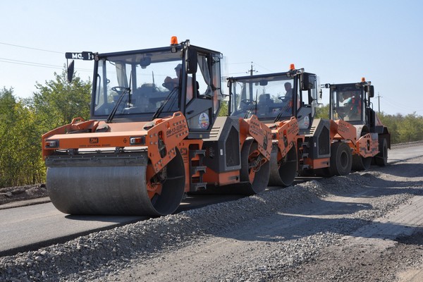 В Азовском районе восстановят более 3 километров дорог