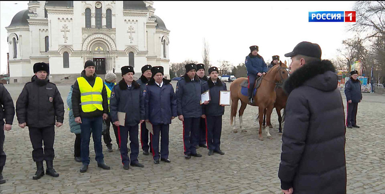 На Дону во время зимних каникул общественный порядок охраняли около тысячи казаков
