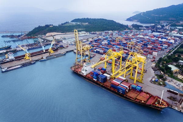 Торговая линия свяжет порт Азов и вьетнамский Хайфон