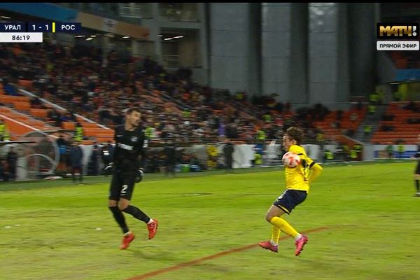 Азовчанин «привёз» пенальти в свои ворота в кубковом матче
