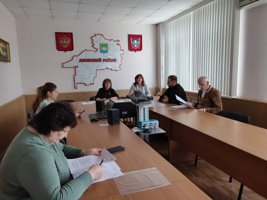 В Азовском районе прошло заседание Общественного Совета
