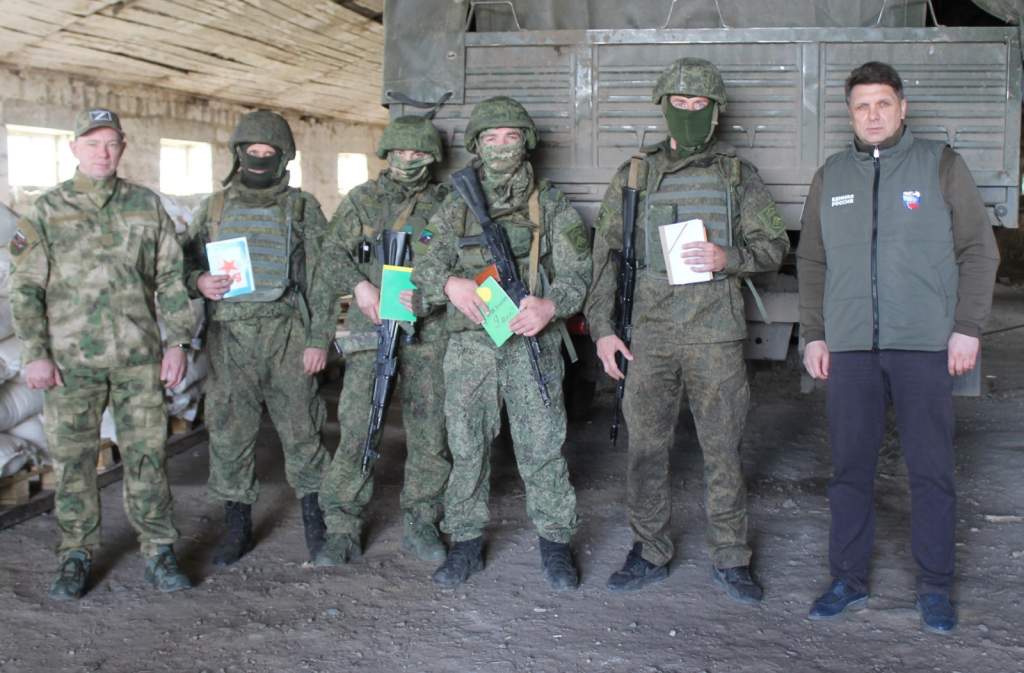 Накануне Дня Победы бригаде «Дон» в зоне СВО доставили помощь от азовских единороссов