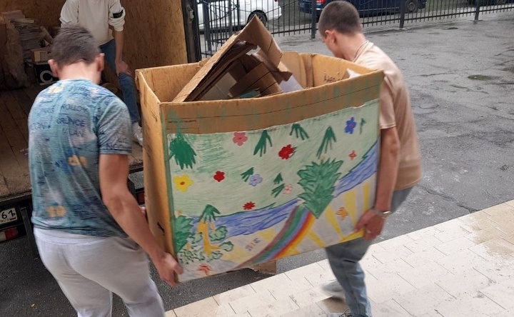 Жителей Азова пригласили на июньскую акцию по раздельному сбору мусора
