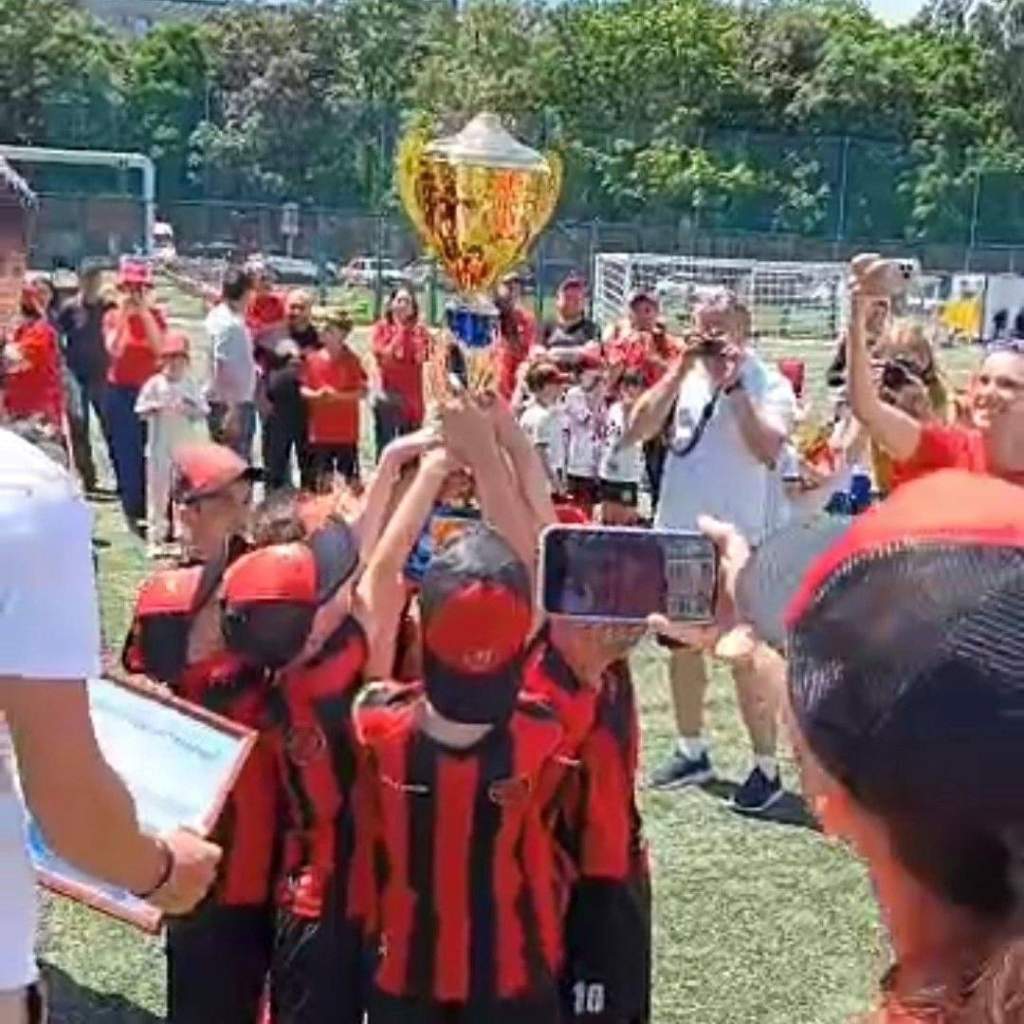 Команда «Приазовье» — победители «Детской Футбольной Лиги-2023»