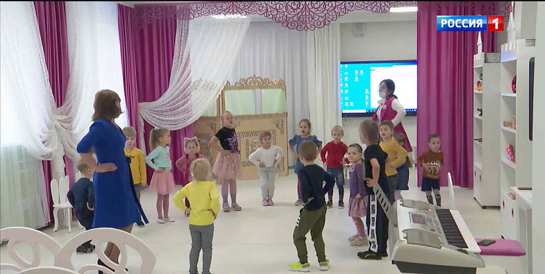 За пять лет в Ростовской области количество сирот в госучреждениях сократилось на 20%