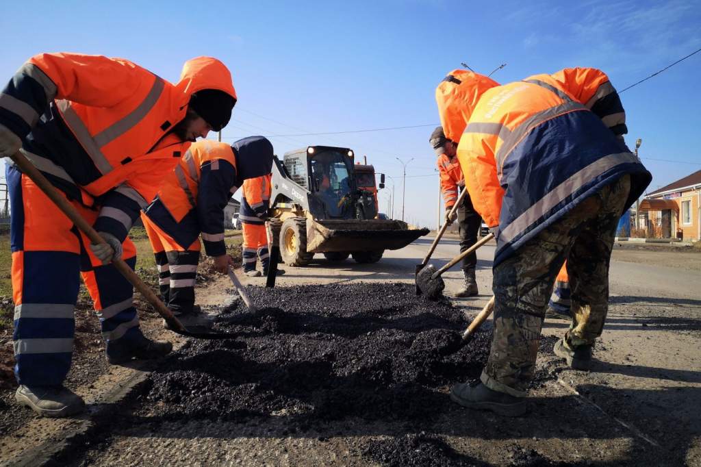 Ремонт дороги в Александровке перенесли на вторую половину октября