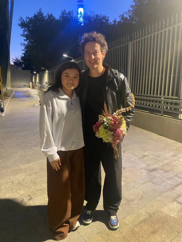 Сабина с российским актом Станиславом Ярушиным 