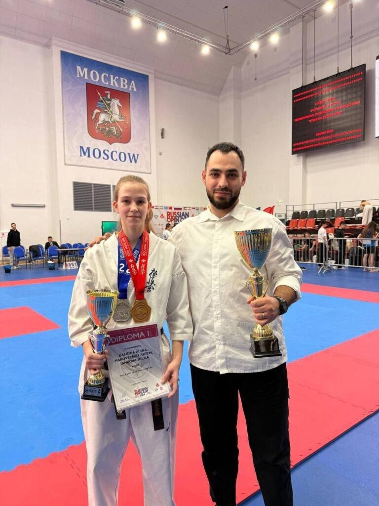 Листайте вправо, чтобы увидеть больше изображений