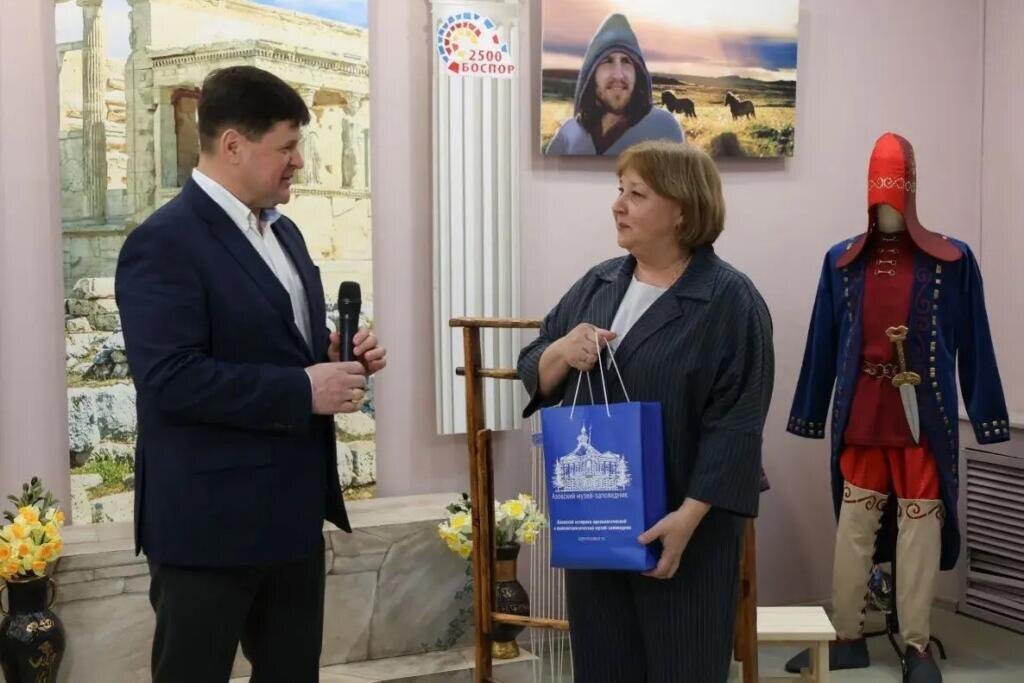 Листайте вправо, чтобы увидеть больше изображений